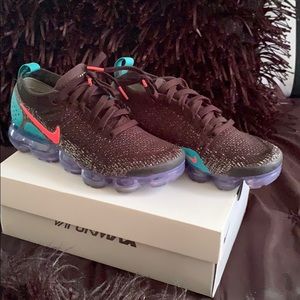 Nike Air Vapormax Flyknit 2